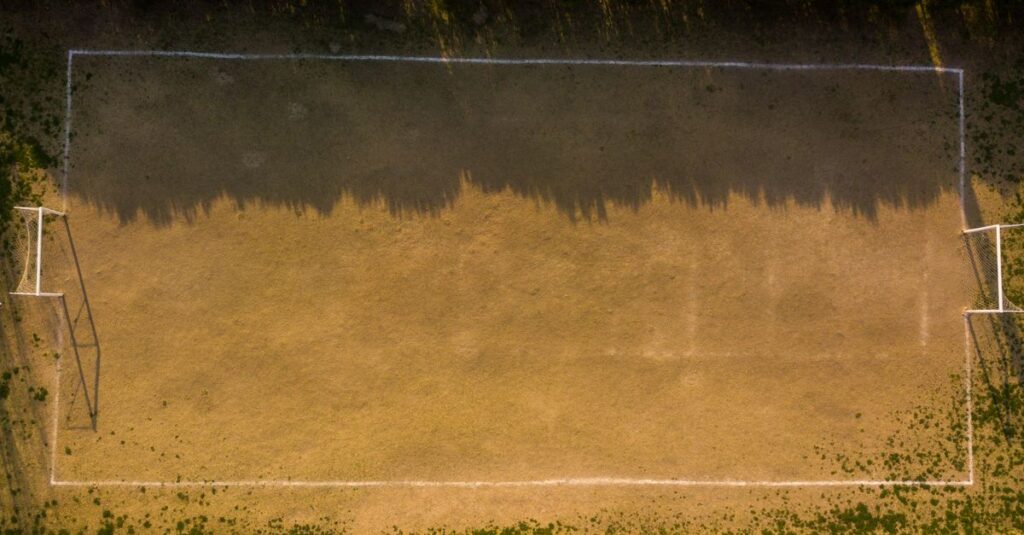 Clubs français et changements de division en Ligue 1 / Ligue 2
