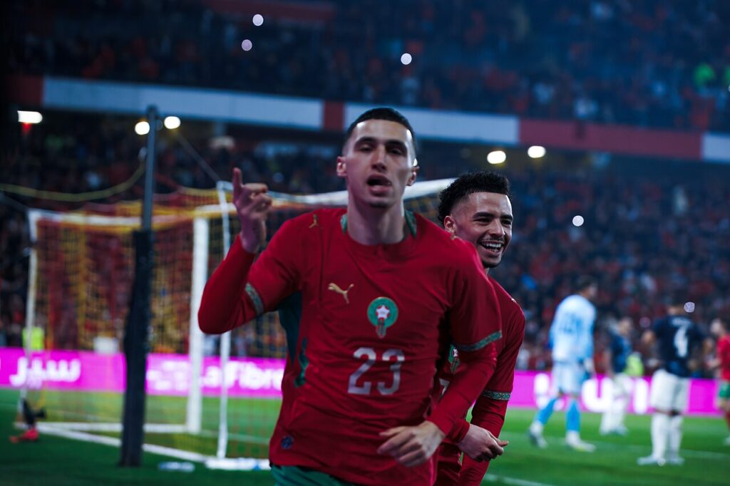 Torino fonce sur Gill, le héros paraguayen du Mondial