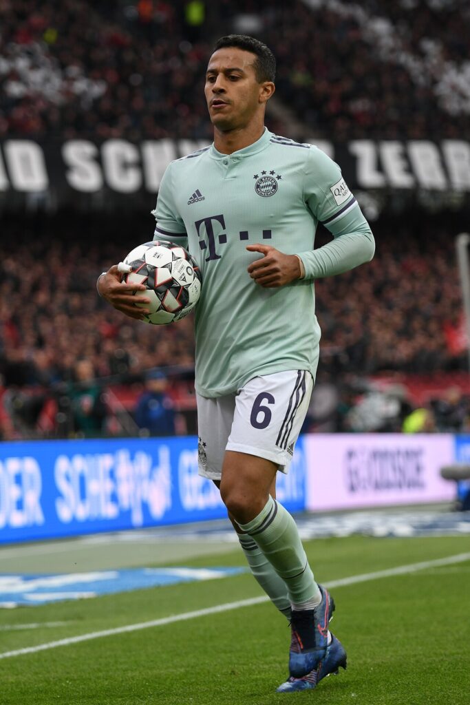 Thiago Alcantara révèle son rôle dans le staff de Liverpool