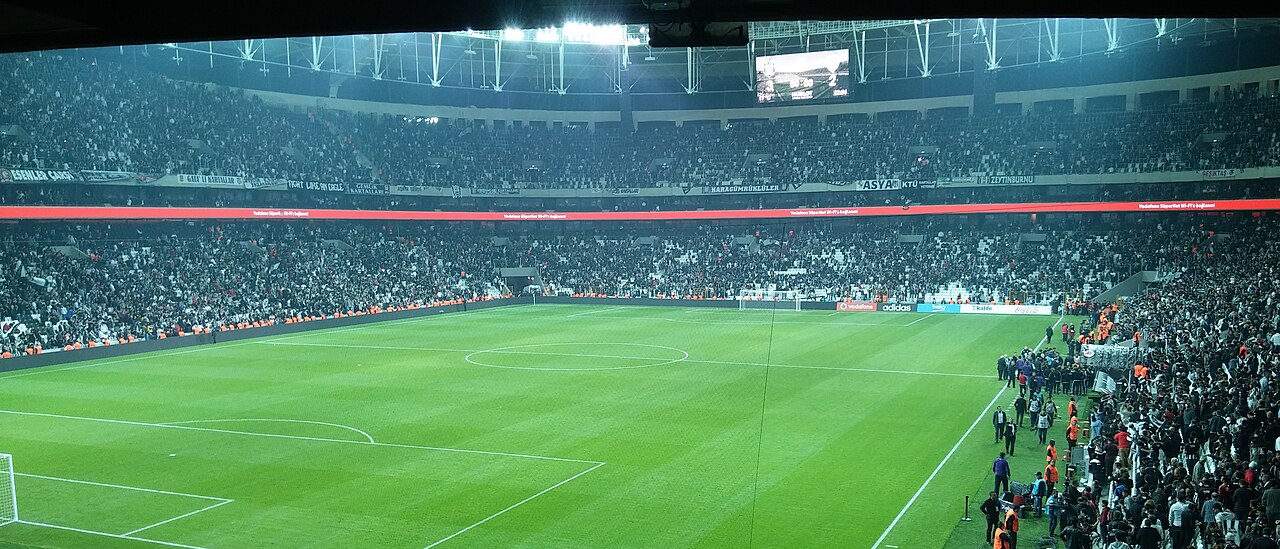 Nübel à Besiktas, Lukaku poussé vers la sortie