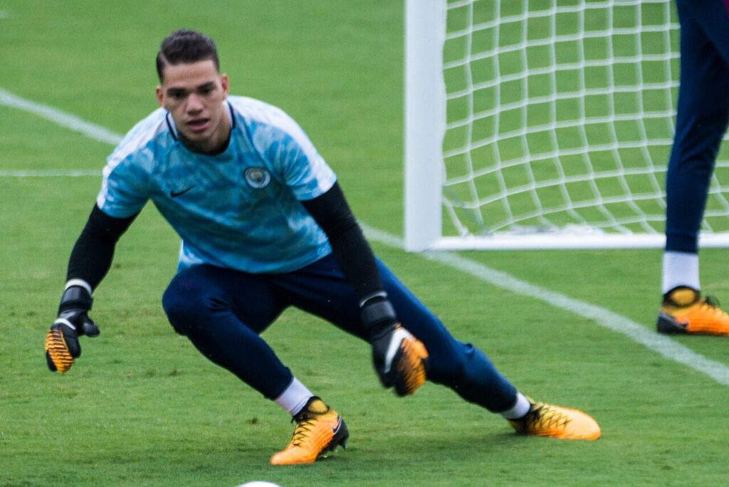 Ederson à Man United : un deuxième examen médical sème le trouble
