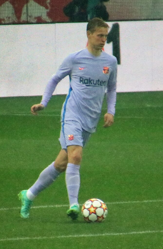 Frenkie de Jong blessé : le Barça perd un cadre pour longtemps