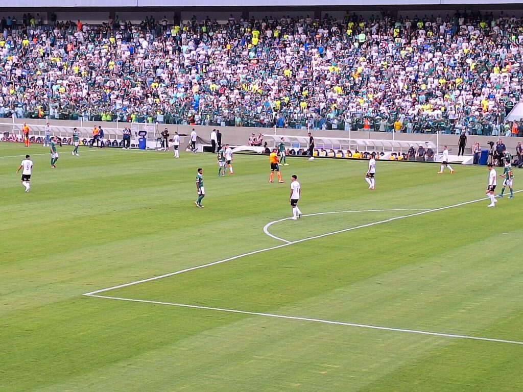 Abel Ferreira sous pression au Palmeiras : la claque des supporters