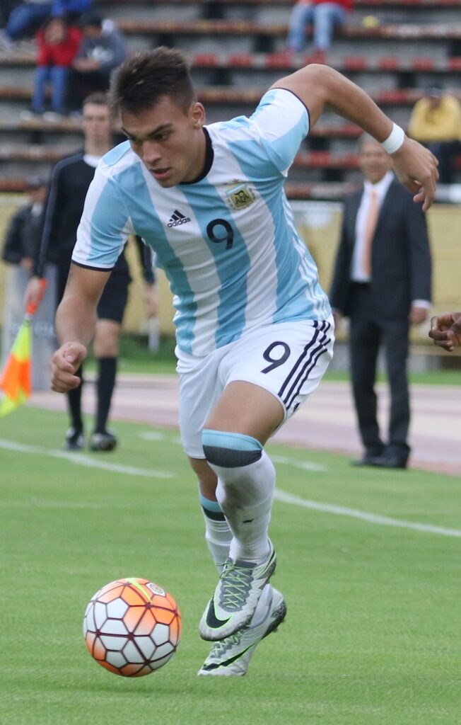Lautaro Martinez : l’Inter ferme la porte à Barcelone