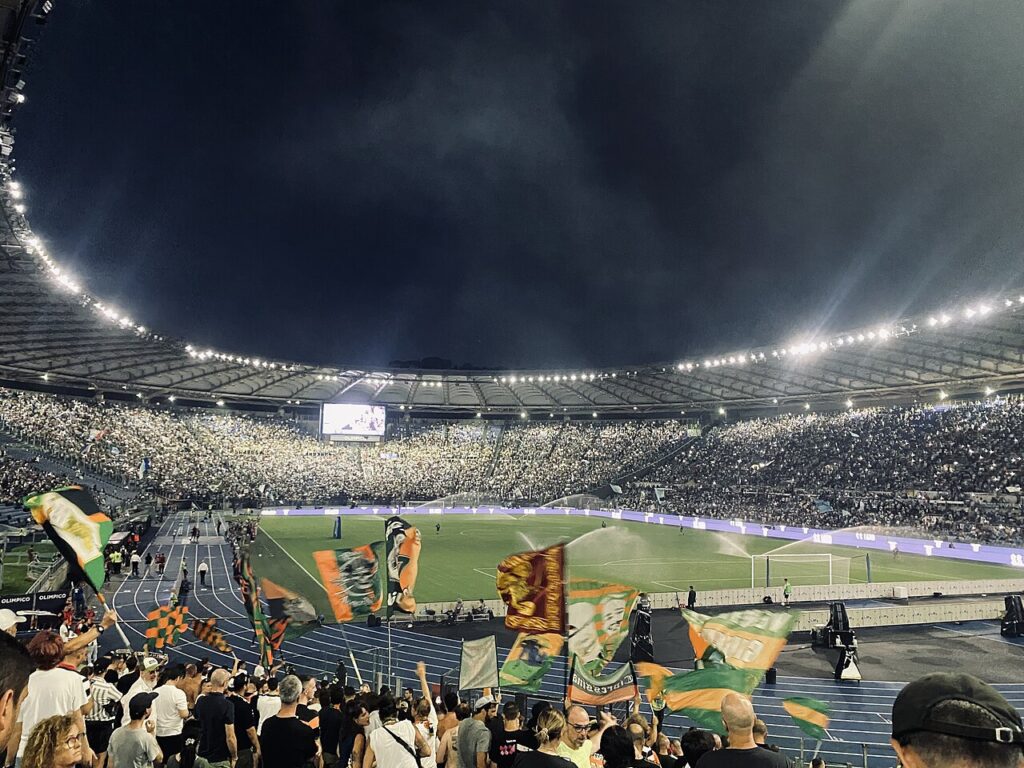 Lazio officialise Pinamonti : un avant-centre pour relancer l’attaque