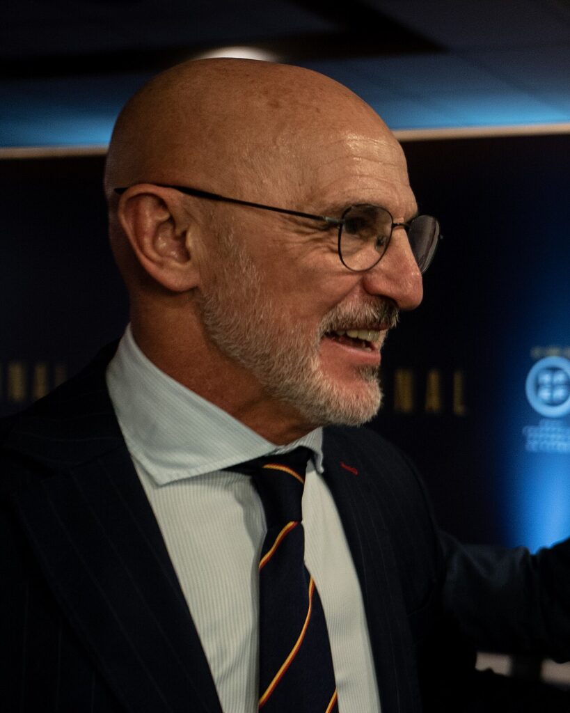 Luis de la Fuente prolonge avec l’Espagne, la Roja se projette